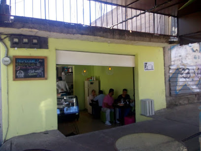 Tornillos y herramientas ajusco