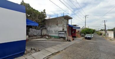 Materiales Y Ferreteria Barrio Alto