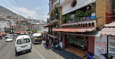 Ferreteria y Cerrajeria Lobato